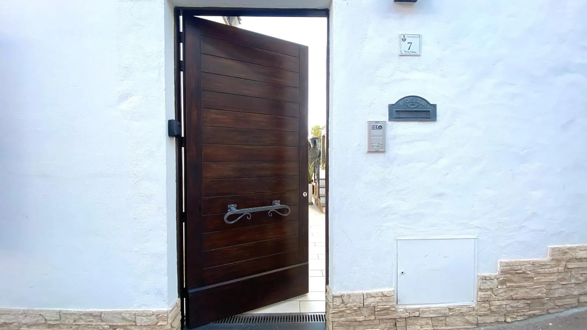 Holiday home Casa Giunicchi, Un Gioiello Fronte Mare Villa Portoscuso