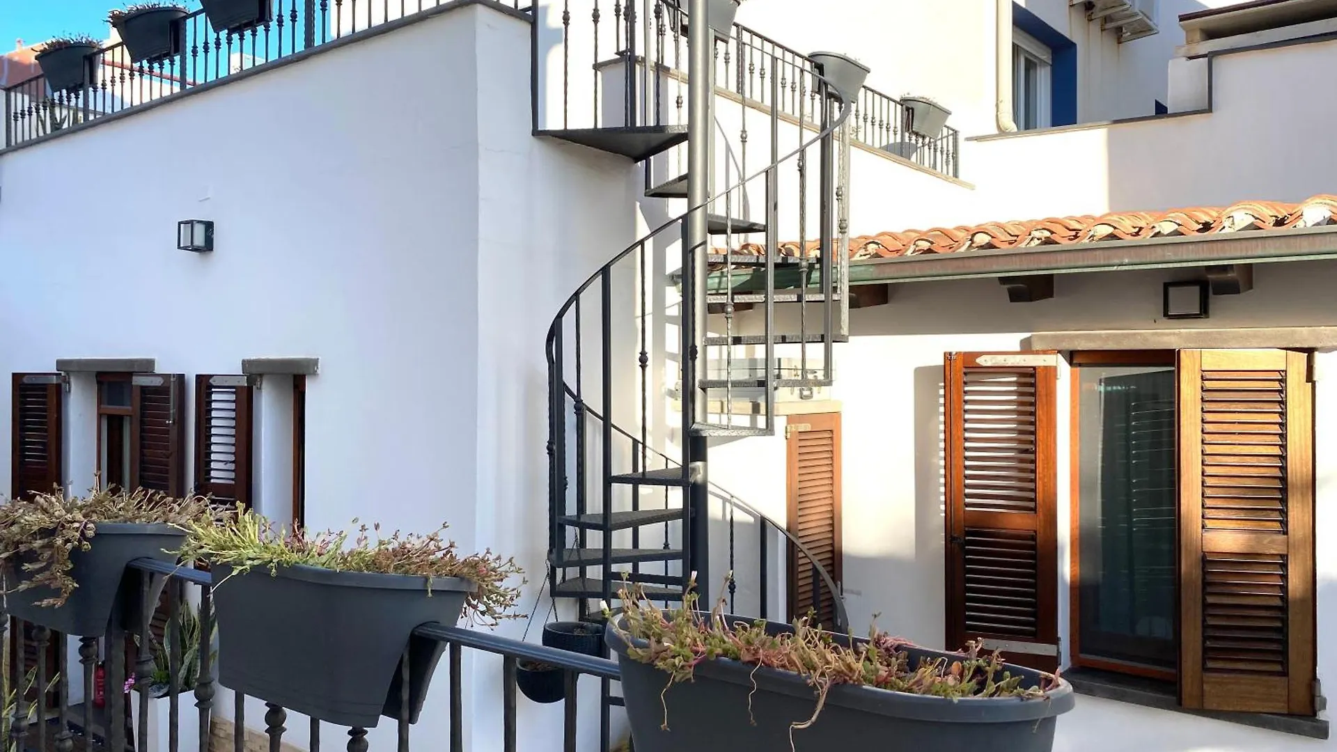 Casa Giunicchi, Un Gioiello Fronte Mare Villa Portoscuso 0*,